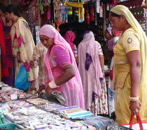 Des femmes indiennes au marché de Jodhpur
